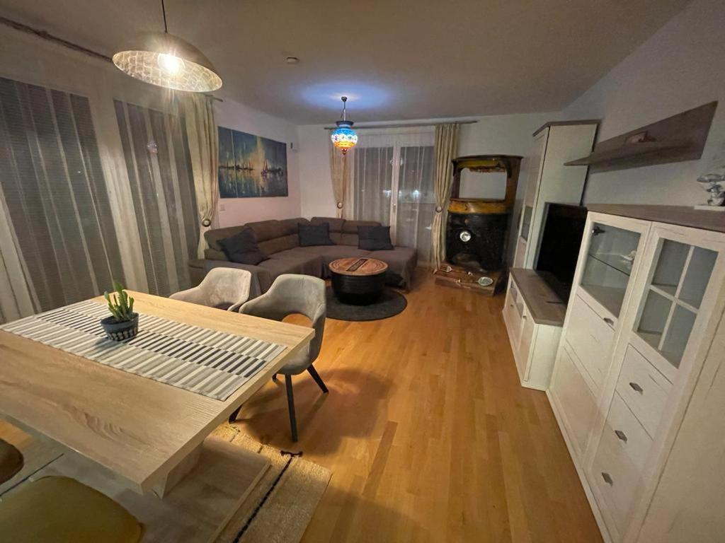 Lovely 3 rooms apartment viena Buitenkant foto